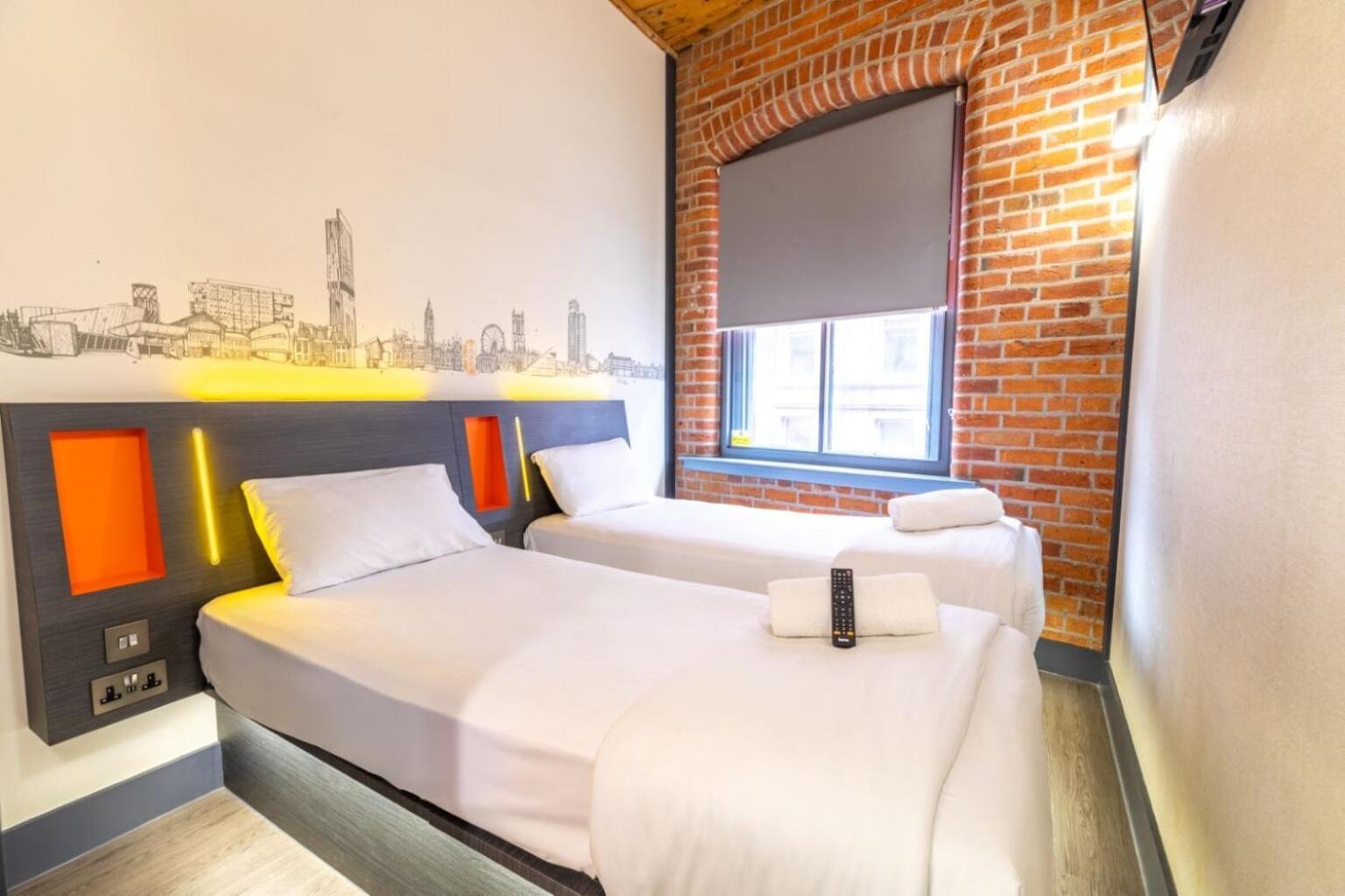 Easyhotel Manchester — Zdjęcia 3